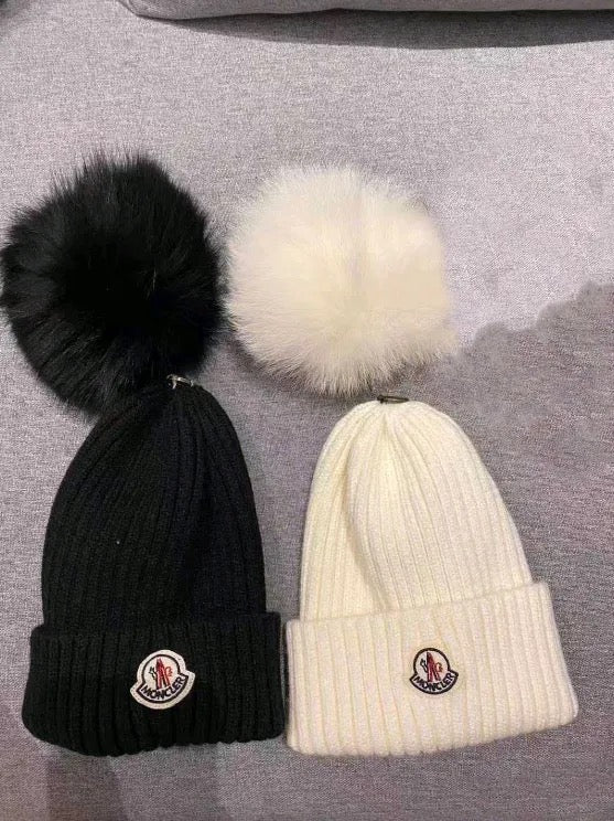 Moncler Beanie Woman