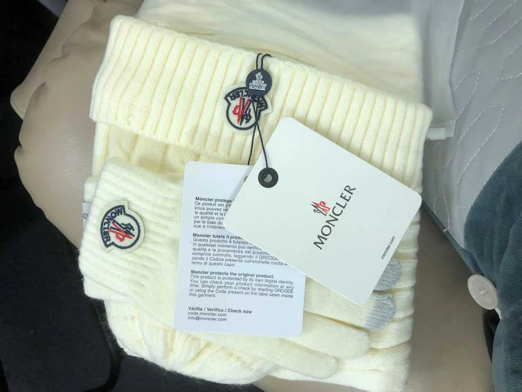 Moncler Winterset Woman